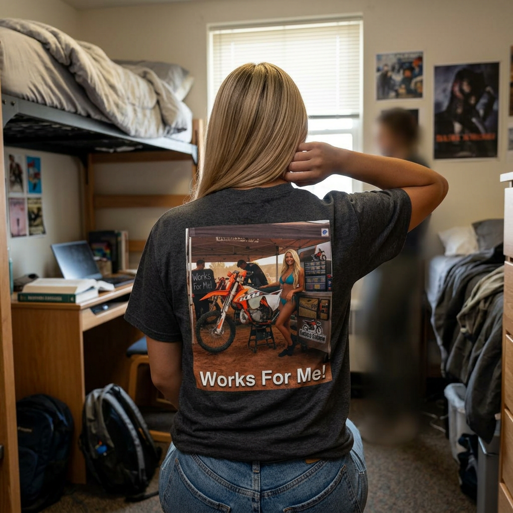 T‑Shirt - "Works for Me!" Blonde Tee